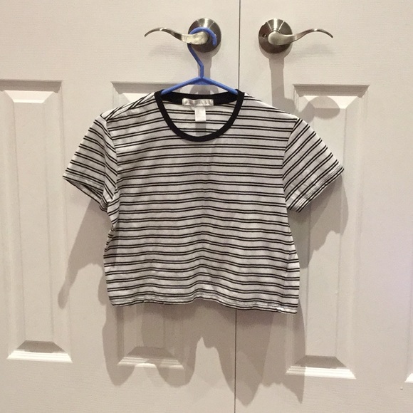 Striped crop top - Picture 1 of 4
